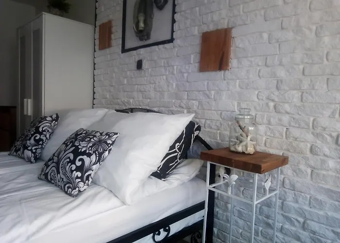 K 2 * Jastrzębia Góra